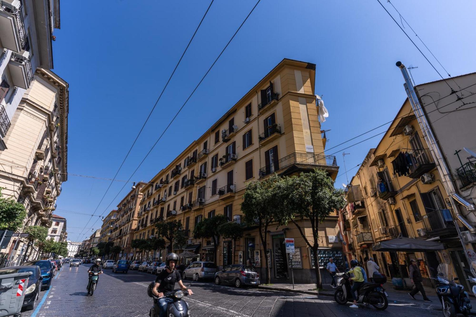Av Rooms Napoli Eksteriør billede
